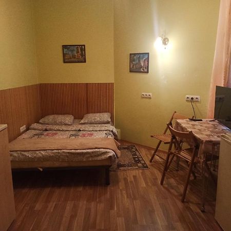 Смарт-Економ,10 Хв До Ж/Д Вокзалу Lejlighed Lviv Eksteriør billede